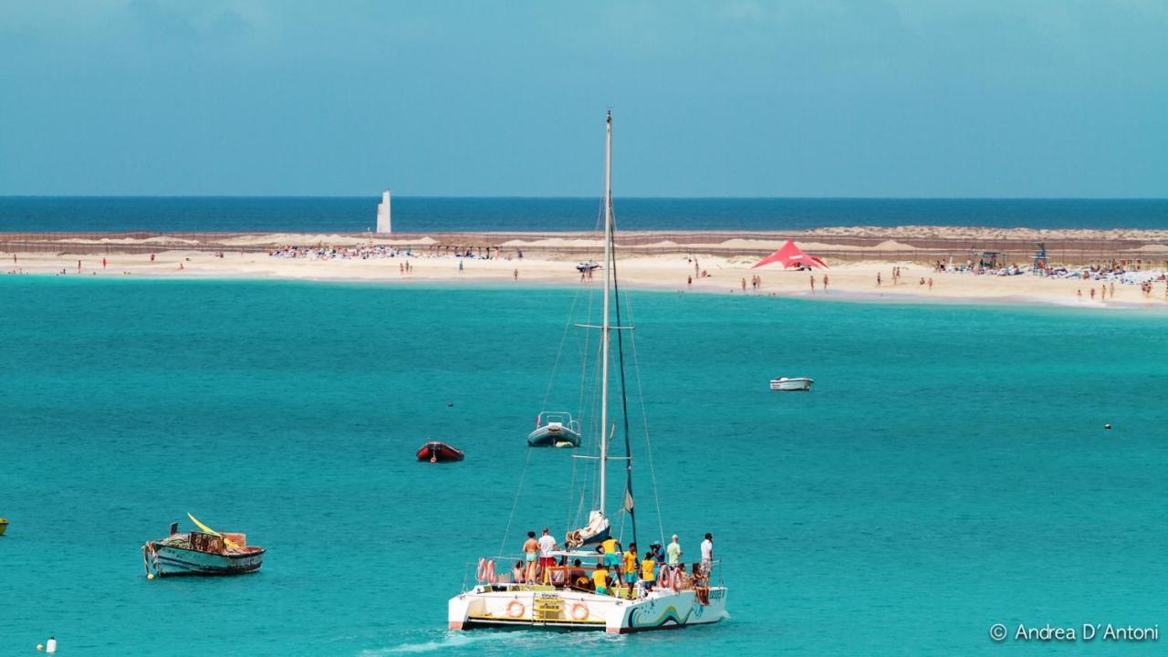 Hostels Holiday Cape Verde Санта-Мария Экстерьер фото